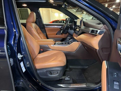 2020 Toyota Highlander Hybrid Platinum