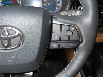 2020 Toyota Highlander Hybrid Platinum