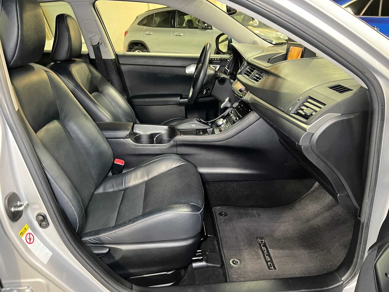 2011 Lexus CT 200h Premium