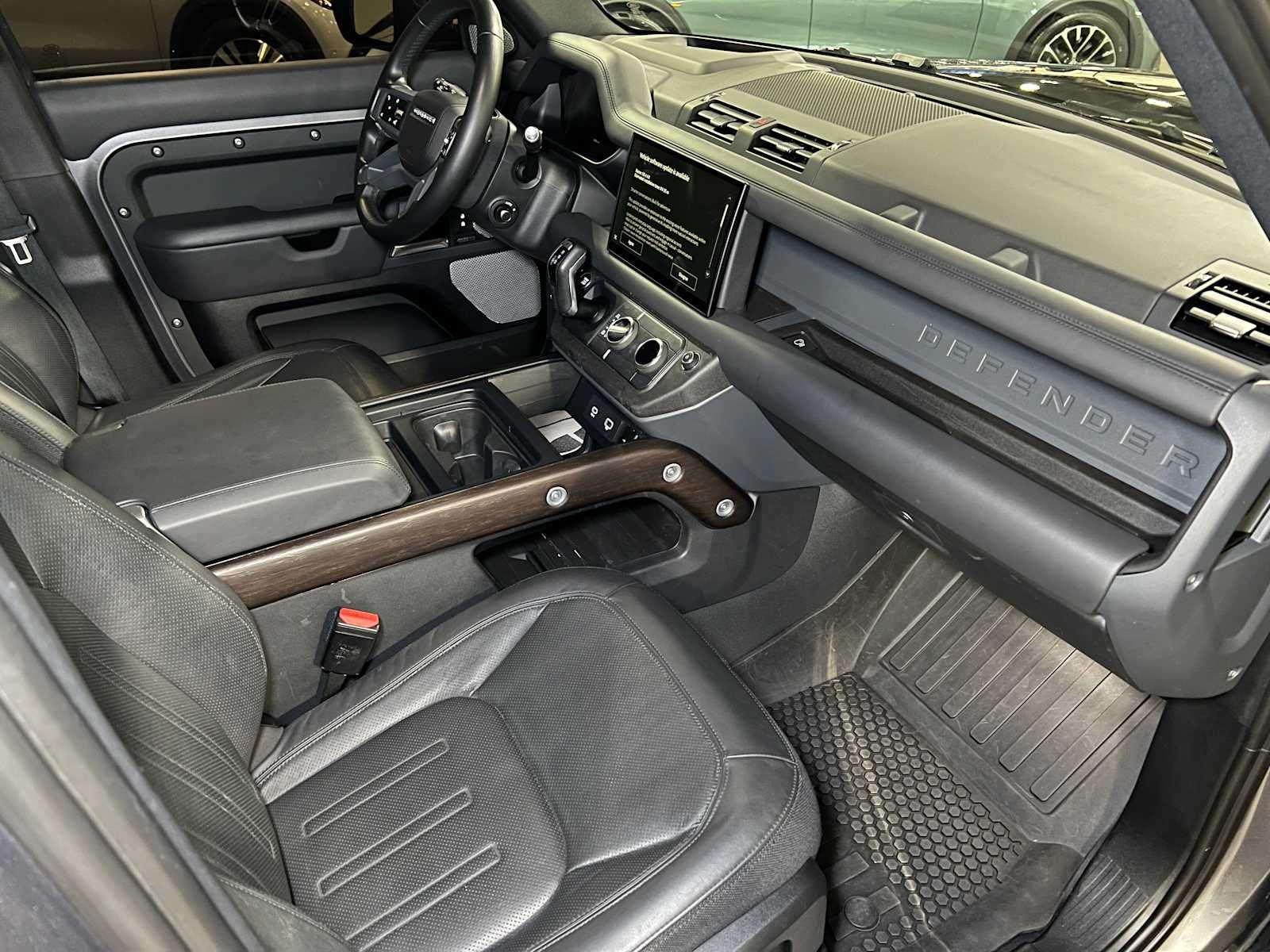 2024 Land Rover Defender X