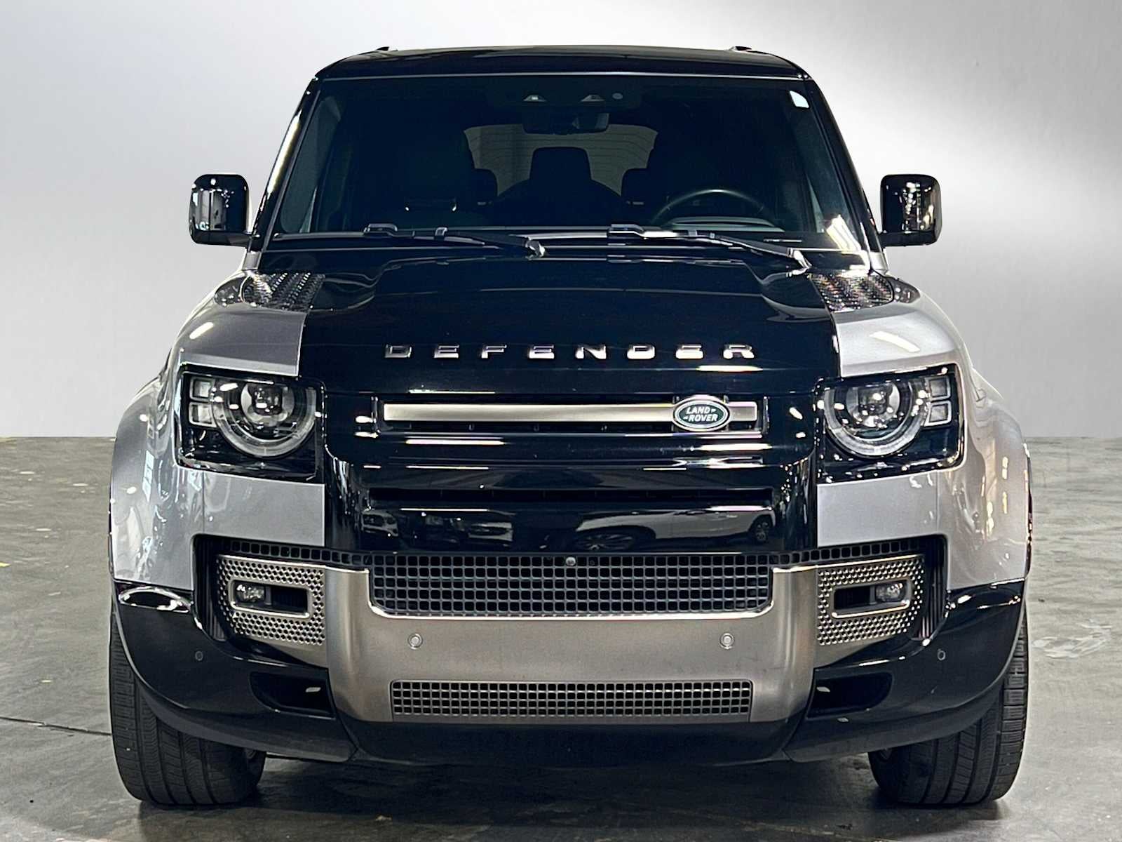 2024 Land Rover Defender X