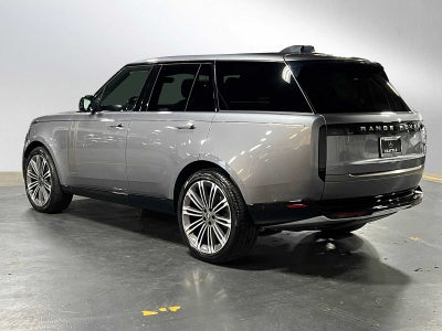 2023 Land Rover Range Rover SE