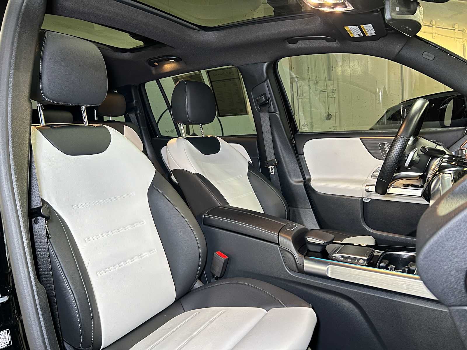 2023 Mercedes-Benz GLB GLB 250