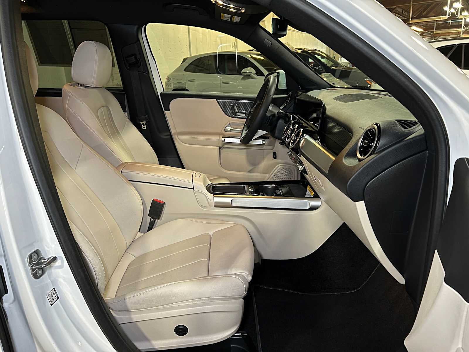 2025 Mercedes-Benz GLB GLB 250