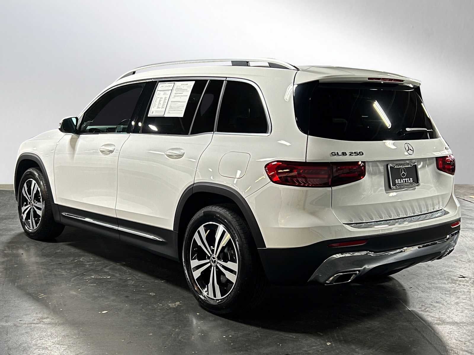 2025 Mercedes-Benz GLB GLB 250