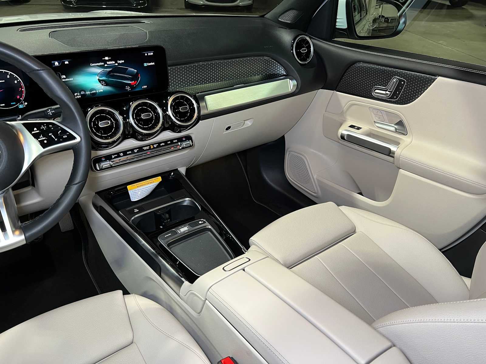 2025 Mercedes-Benz GLB GLB 250