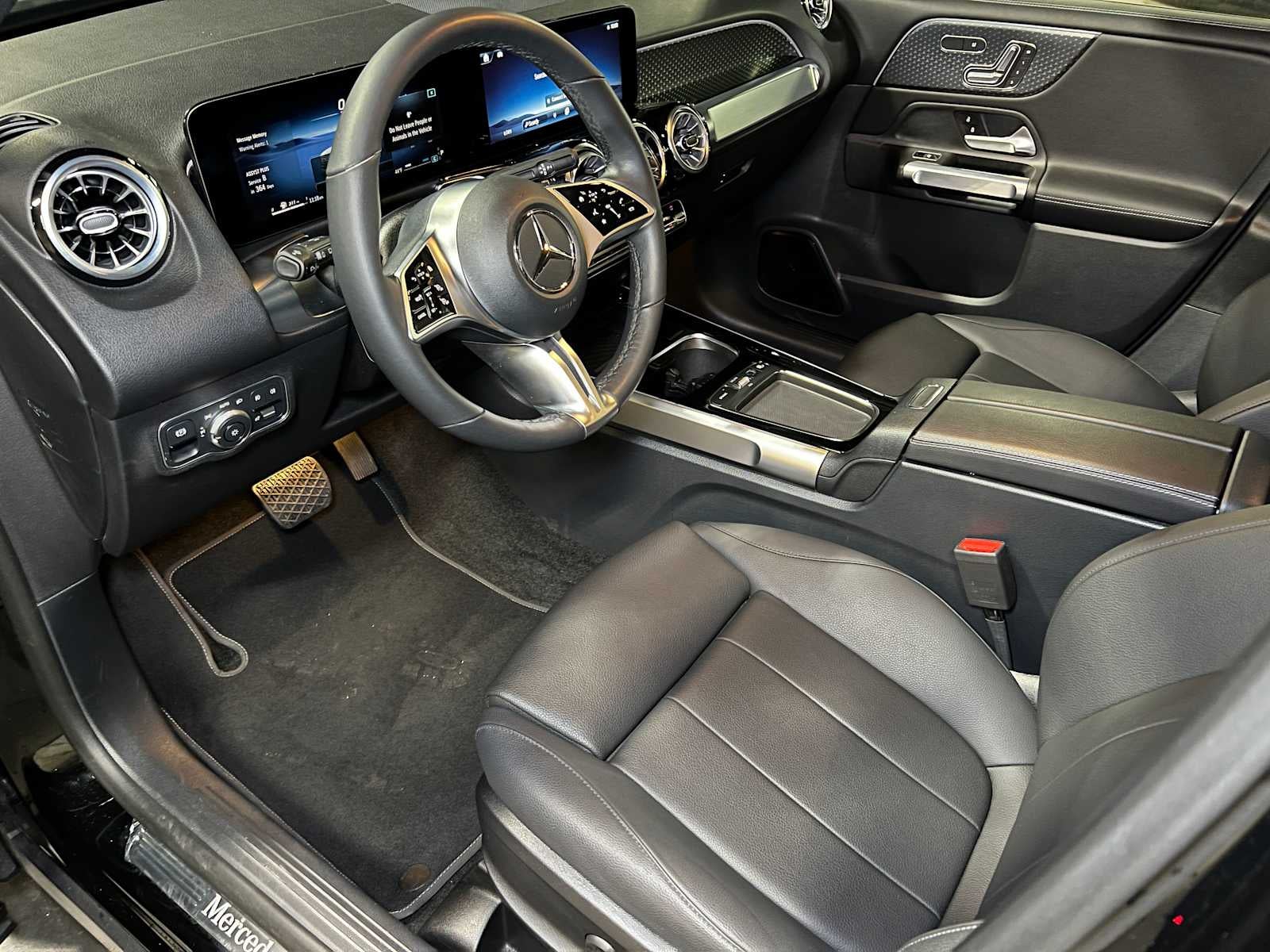 2025 Mercedes-Benz GLB GLB 250