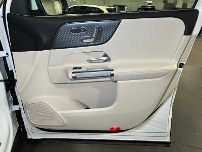 2025 Mercedes-Benz GLB GLB 250