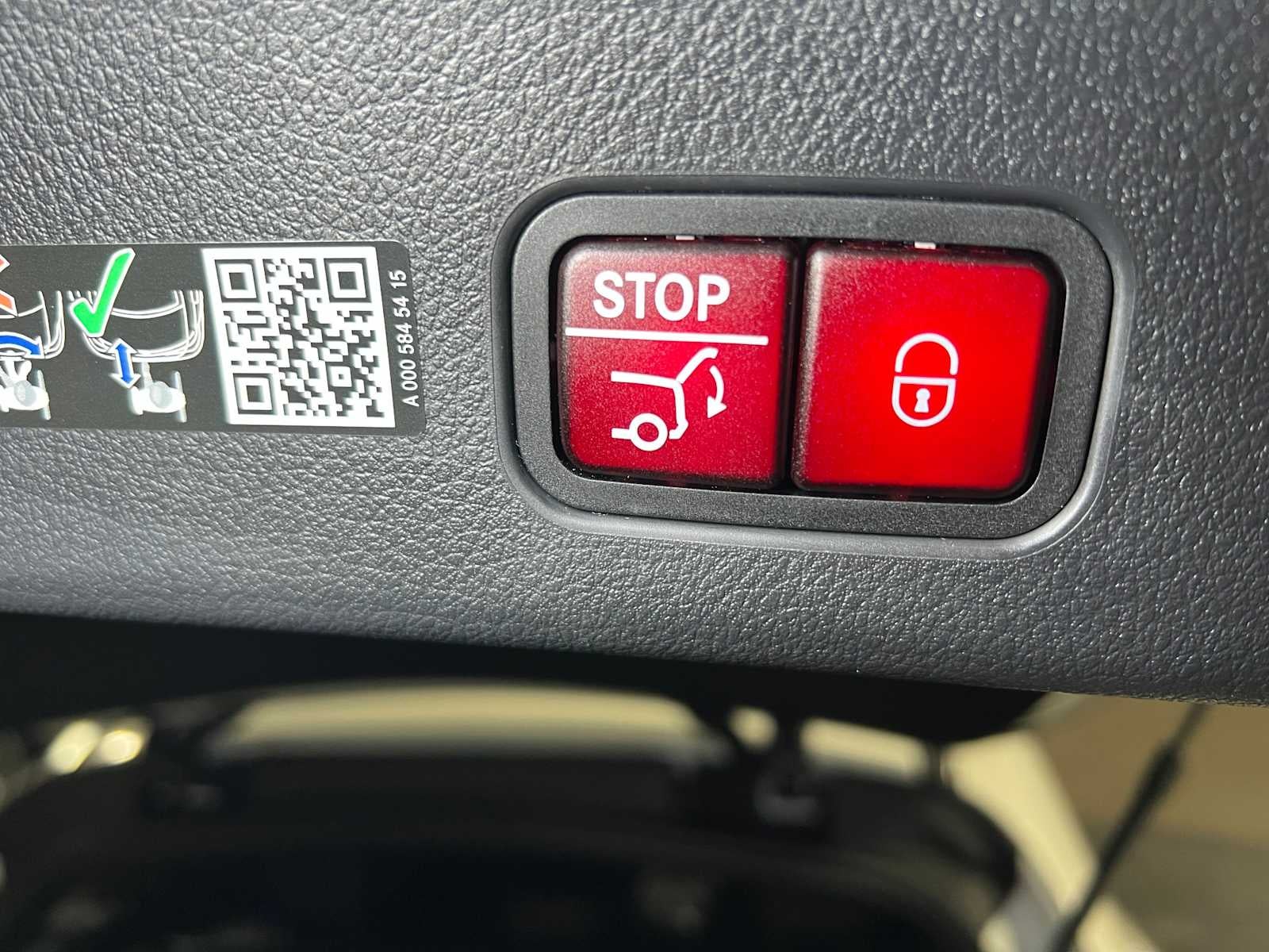 2025 Mercedes-Benz GLC GLC 300