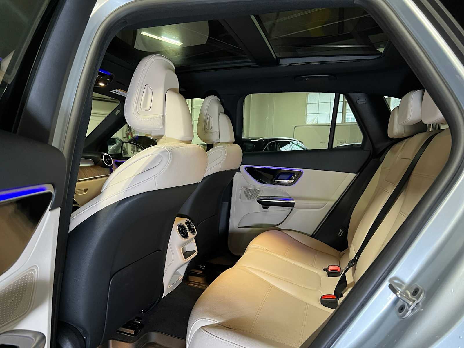 2025 Mercedes-Benz GLC GLC 300