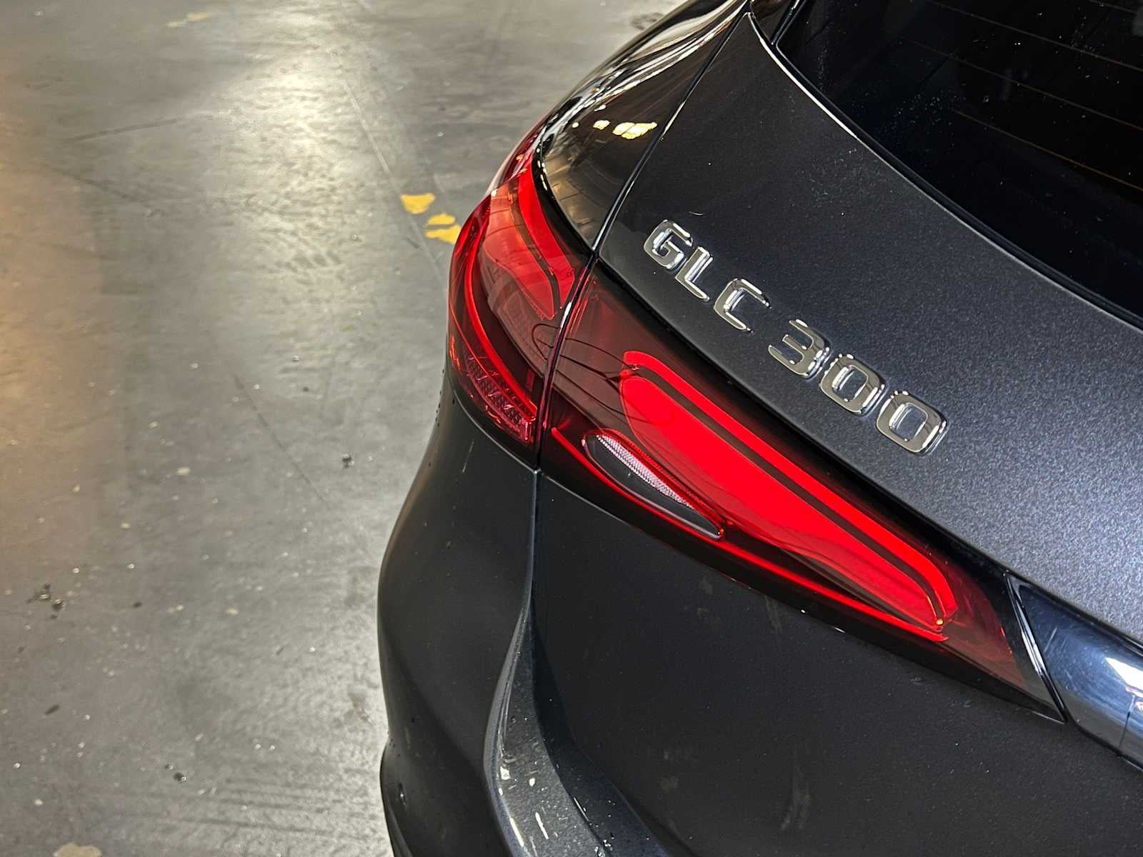 2025 Mercedes-Benz GLC GLC 300