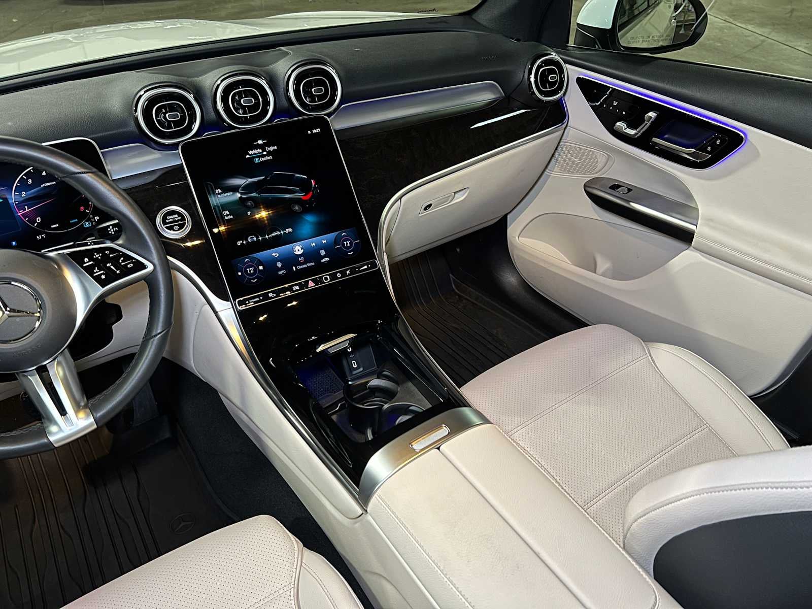 2025 Mercedes-Benz GLC GLC 300