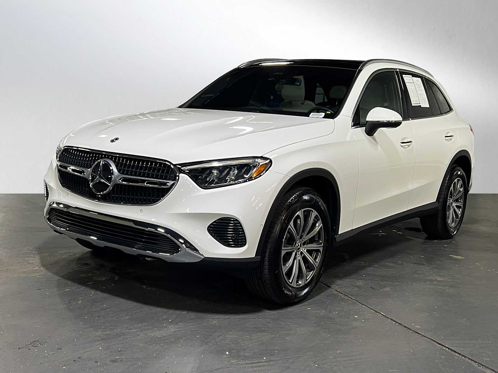 2025 Mercedes-Benz GLC GLC 300
