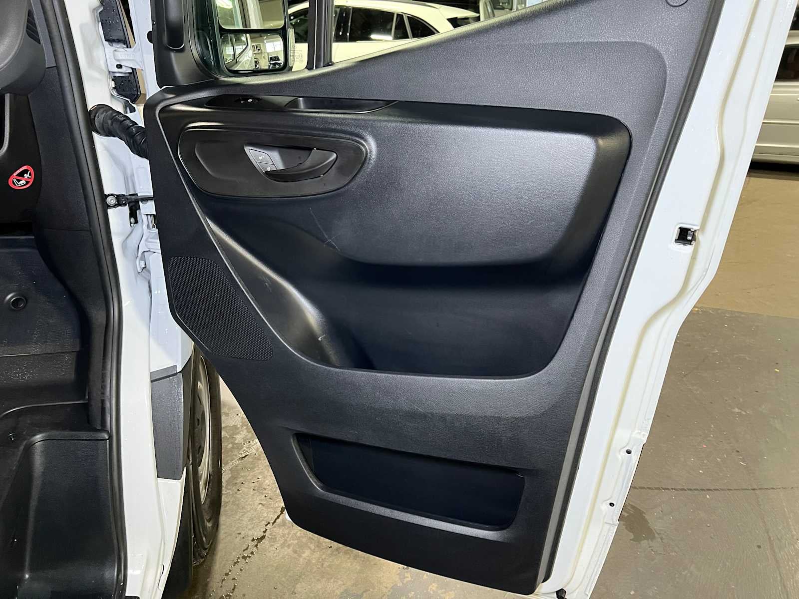 2025 Mercedes-Benz Sprinter 2500 Standard Roof I4 Diesel 144" RWD