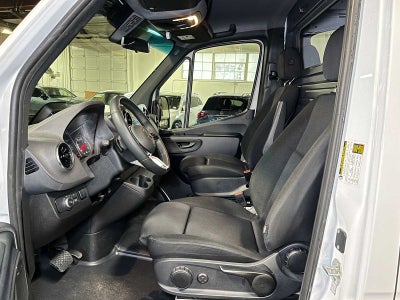 2025 Mercedes-Benz Sprinter 2500 Standard Roof I4 Diesel 144" RWD