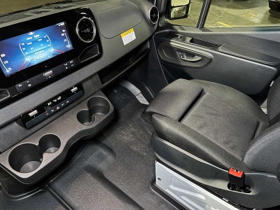 2025 Mercedes-Benz Sprinter 2500 Standard Roof I4 Diesel 144" RWD