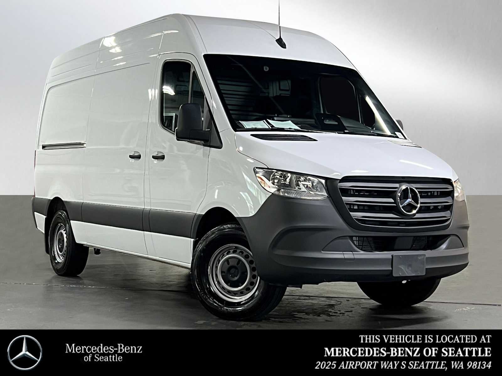 2025 Mercedes-Benz Sprinter 2500 Standard Roof I4 Diesel 144" RWD