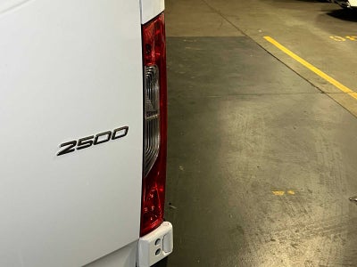 2025 Mercedes-Benz Sprinter 2500 Standard Roof I4 Diesel 144" RWD