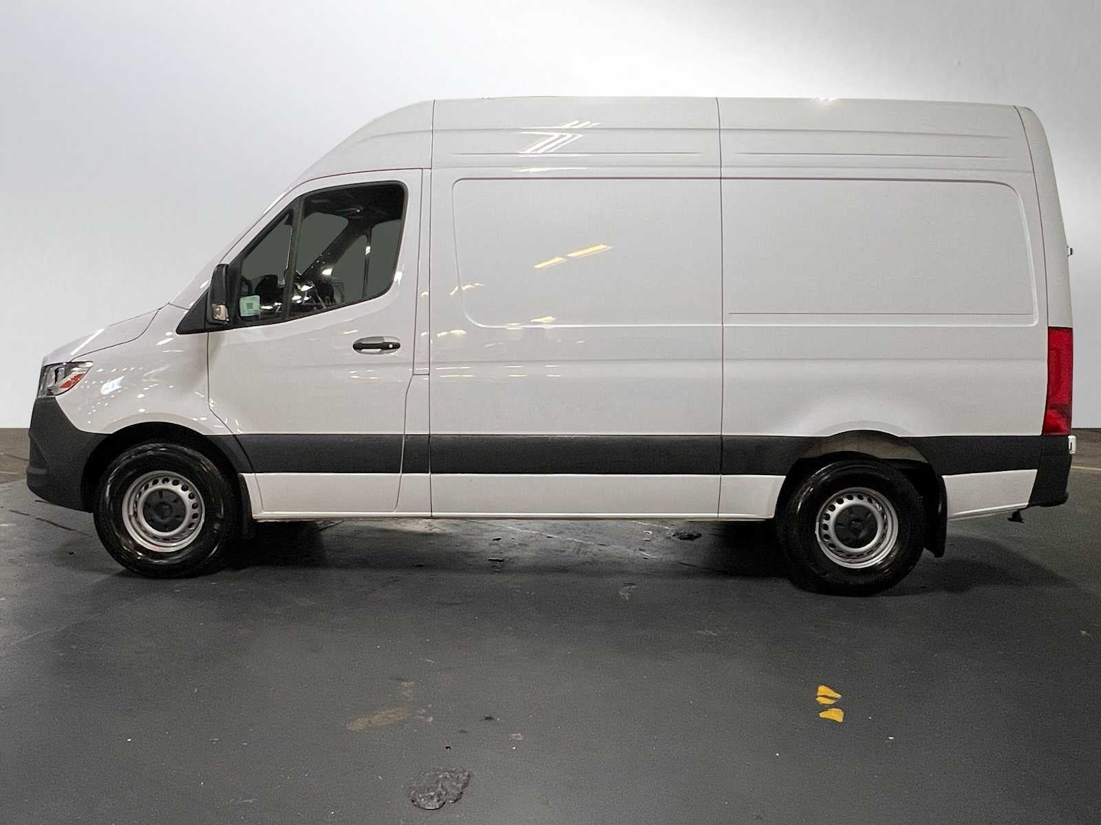 2025 Mercedes-Benz Sprinter 2500 Standard Roof I4 Diesel 144" RWD