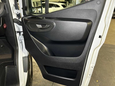 2025 Mercedes-Benz Sprinter 2500 Standard Roof I4 Diesel HO 144" RWD