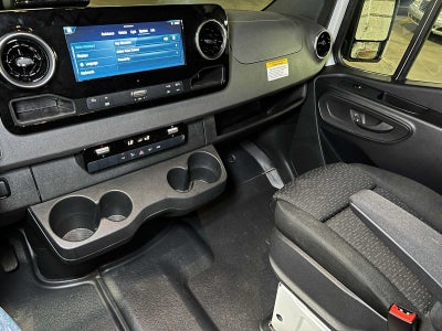 2025 Mercedes-Benz Sprinter 2500 Standard Roof I4 Diesel HO 144" RWD