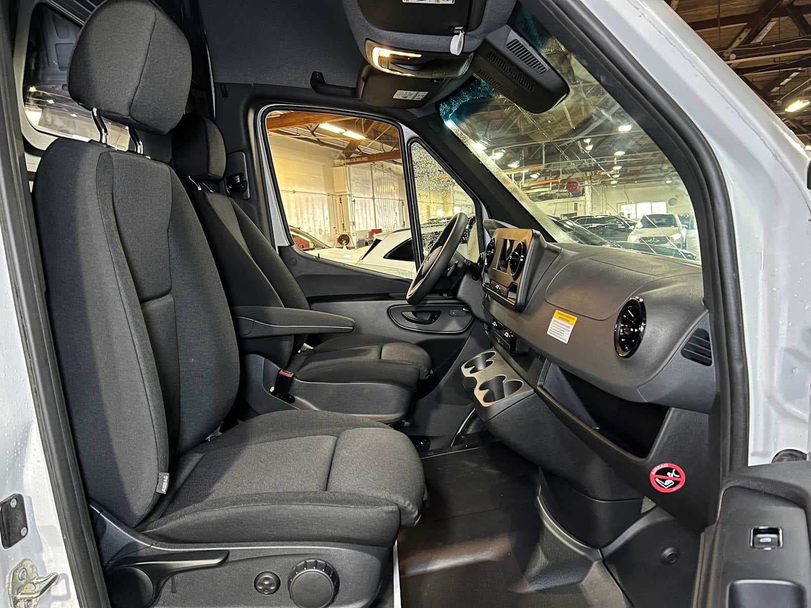 2024 Mercedes-Benz Sprinter 2500 High Roof I4 Diesel HO 170" RWD