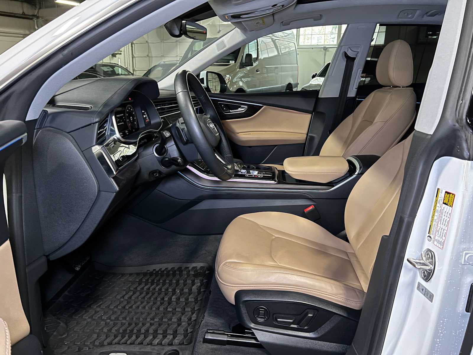 2022 Audi Q8 Prestige