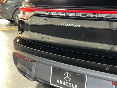 2024 Porsche Macan AWD