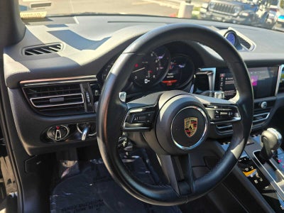 2024 Porsche Macan AWD