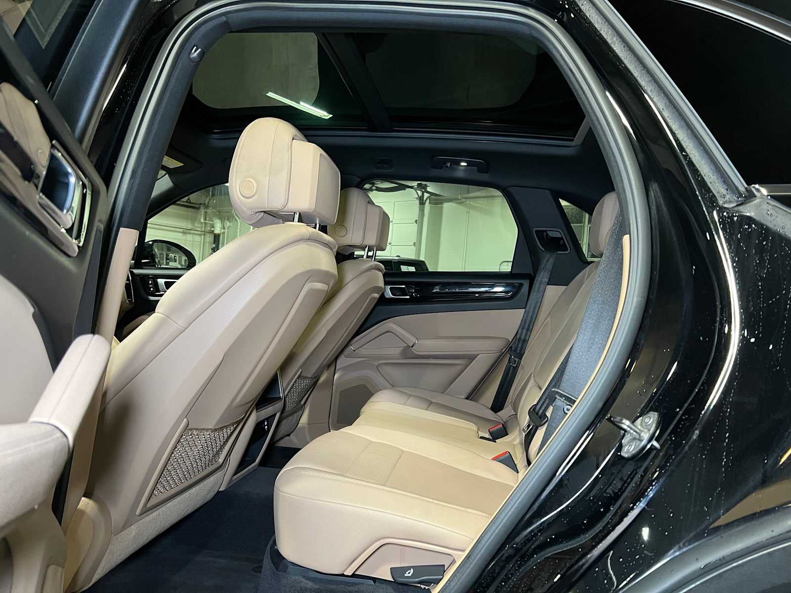 2023 Porsche Cayenne AWD