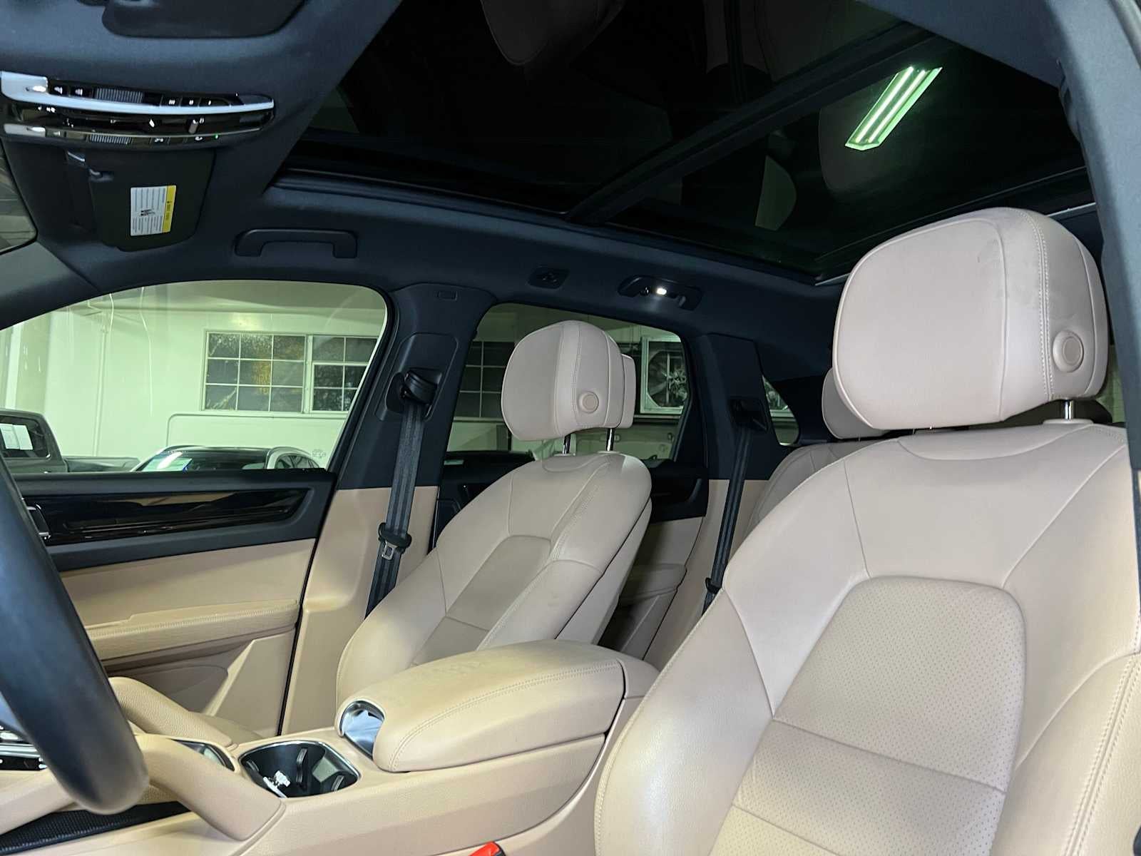 2023 Porsche Cayenne AWD