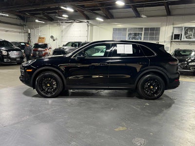 2023 Porsche Cayenne AWD