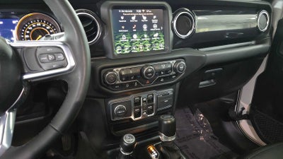 2023 Jeep Wrangler Sahara Altitude