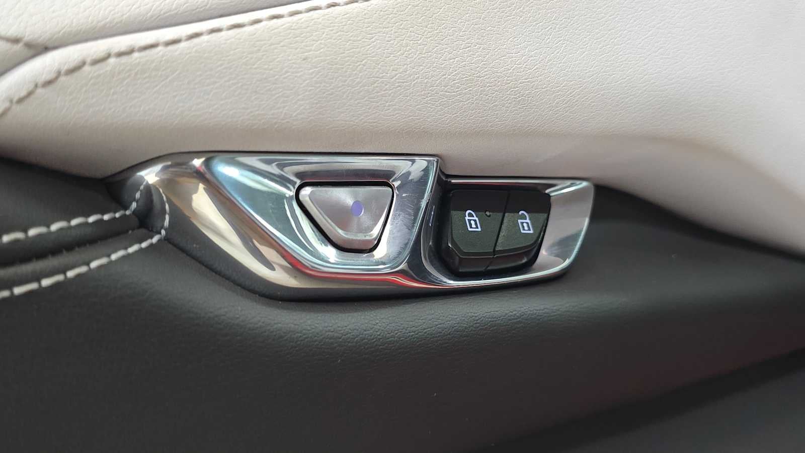 2023 Chevrolet Corvette 2LT