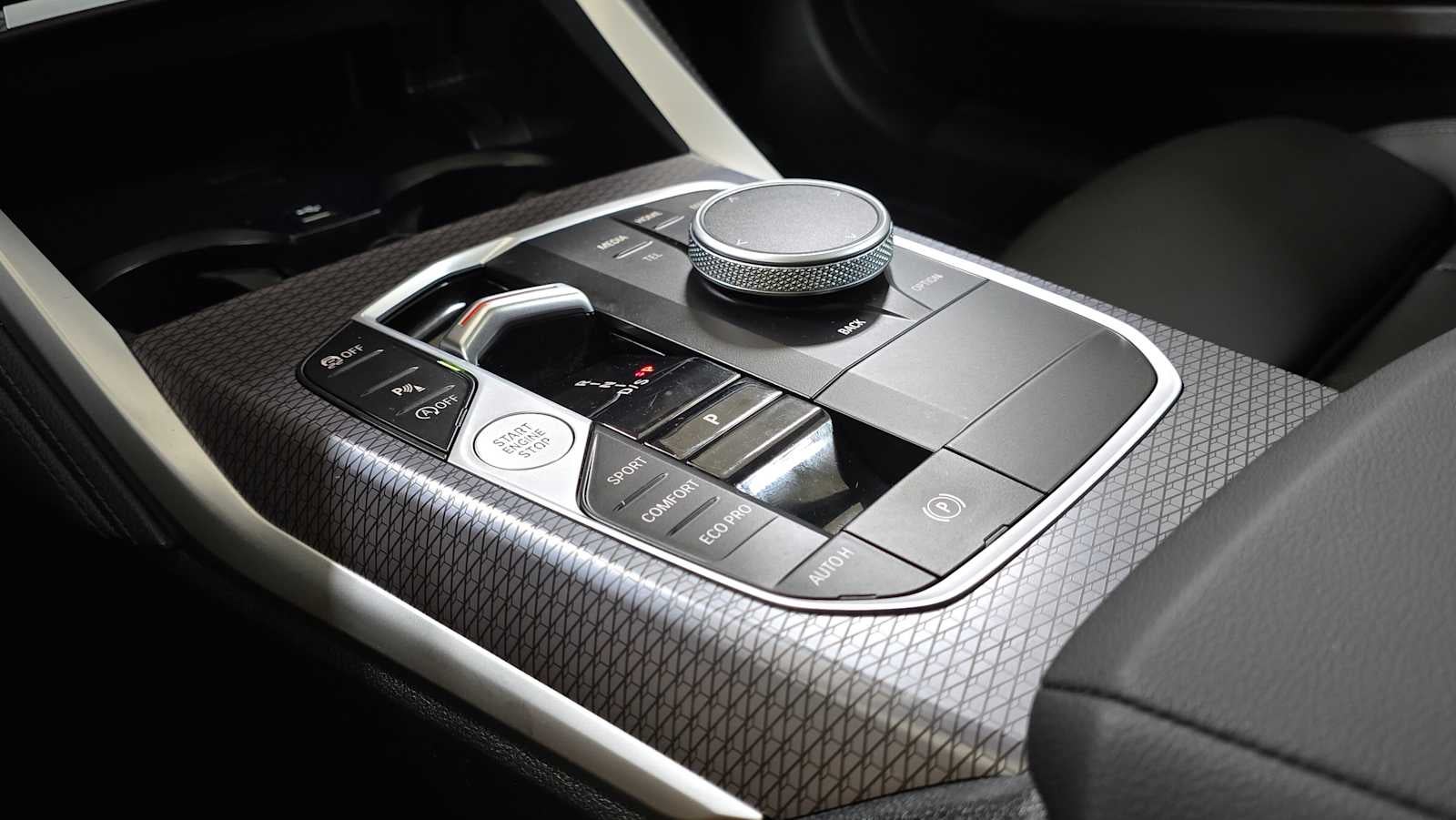 2025 BMW 2 Series M240i xDrive