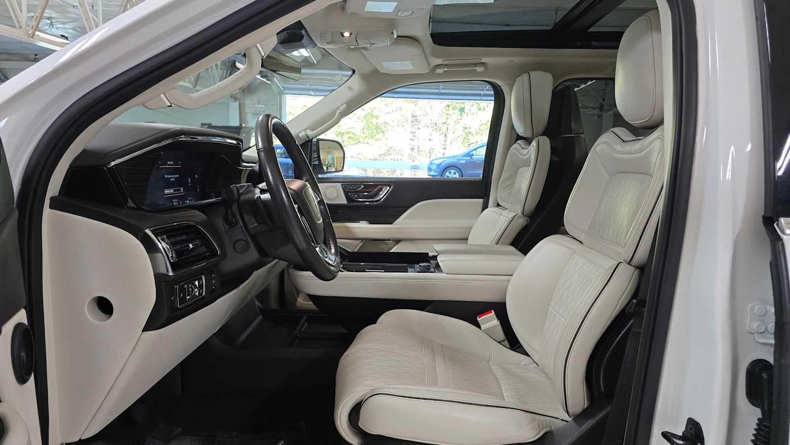 2023 Lincoln Navigator Black Label