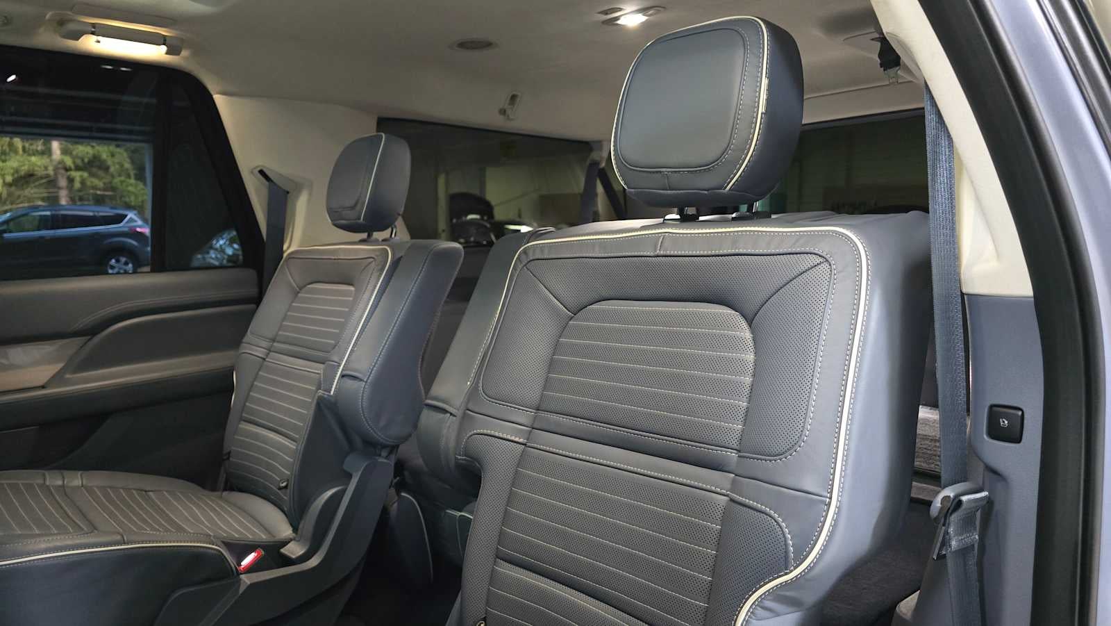 2024 Lincoln Navigator L Black Label