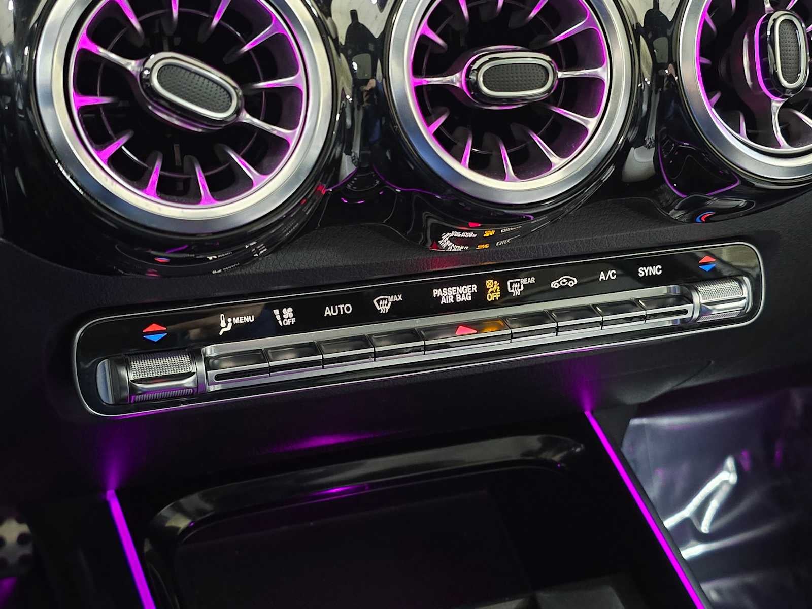 2023 Mercedes-Benz GLB GLB 250