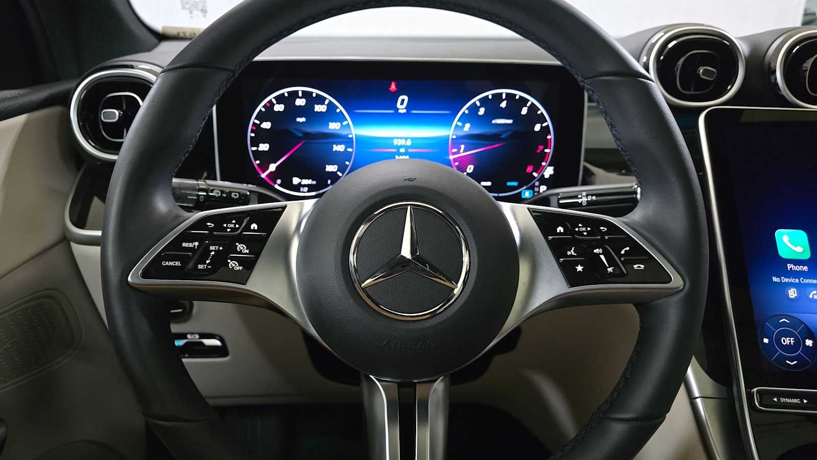 2025 Mercedes-Benz GLC GLC 300