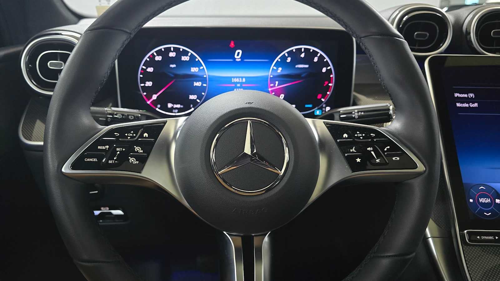 2025 Mercedes-Benz GLC GLC 300