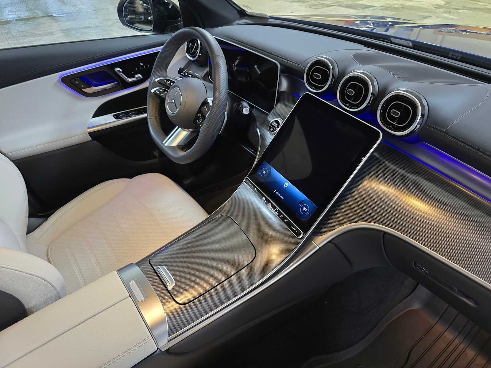 2025 Mercedes-Benz GLC GLC 300