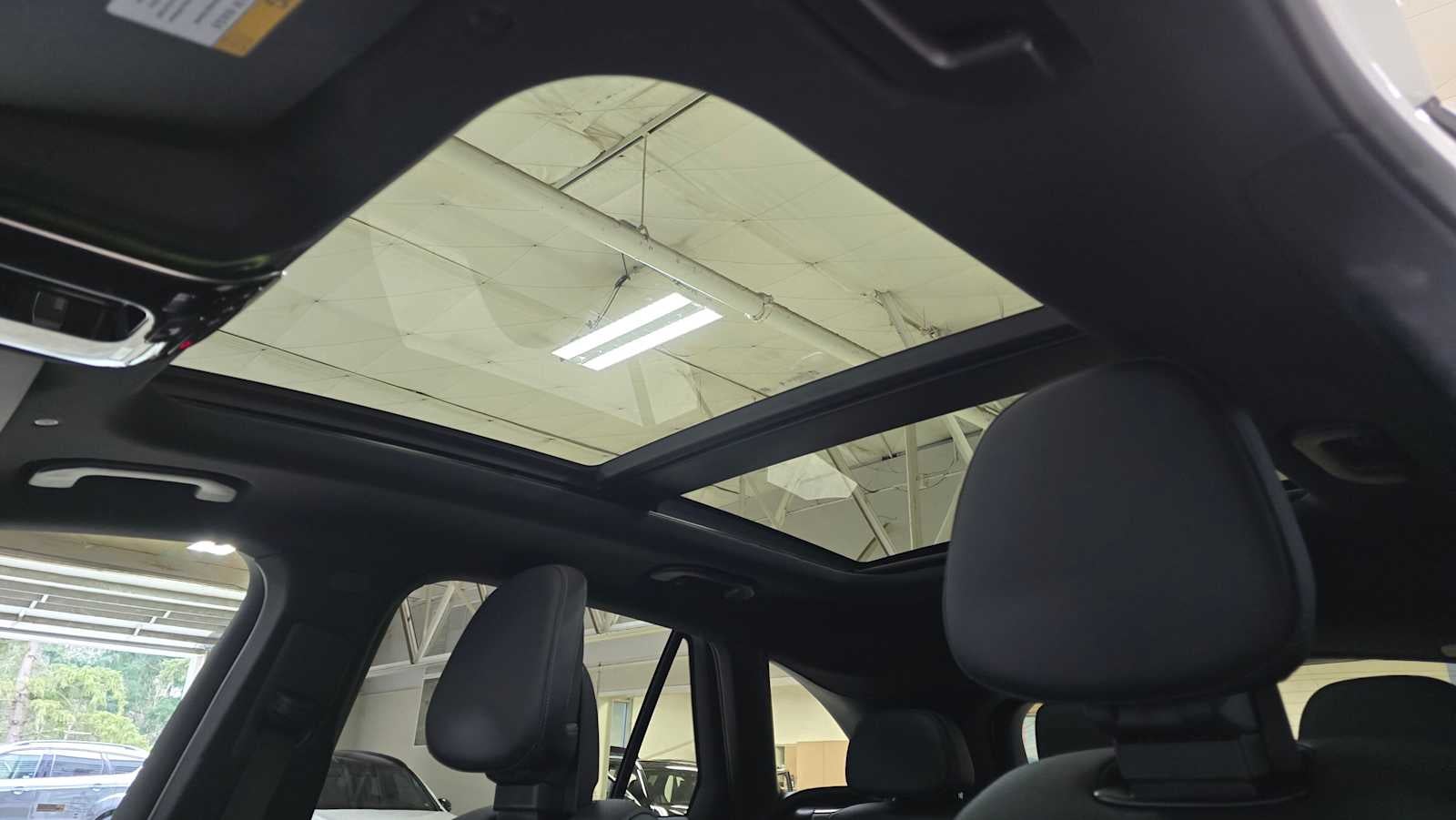 2025 Mercedes-Benz GLC GLC 300