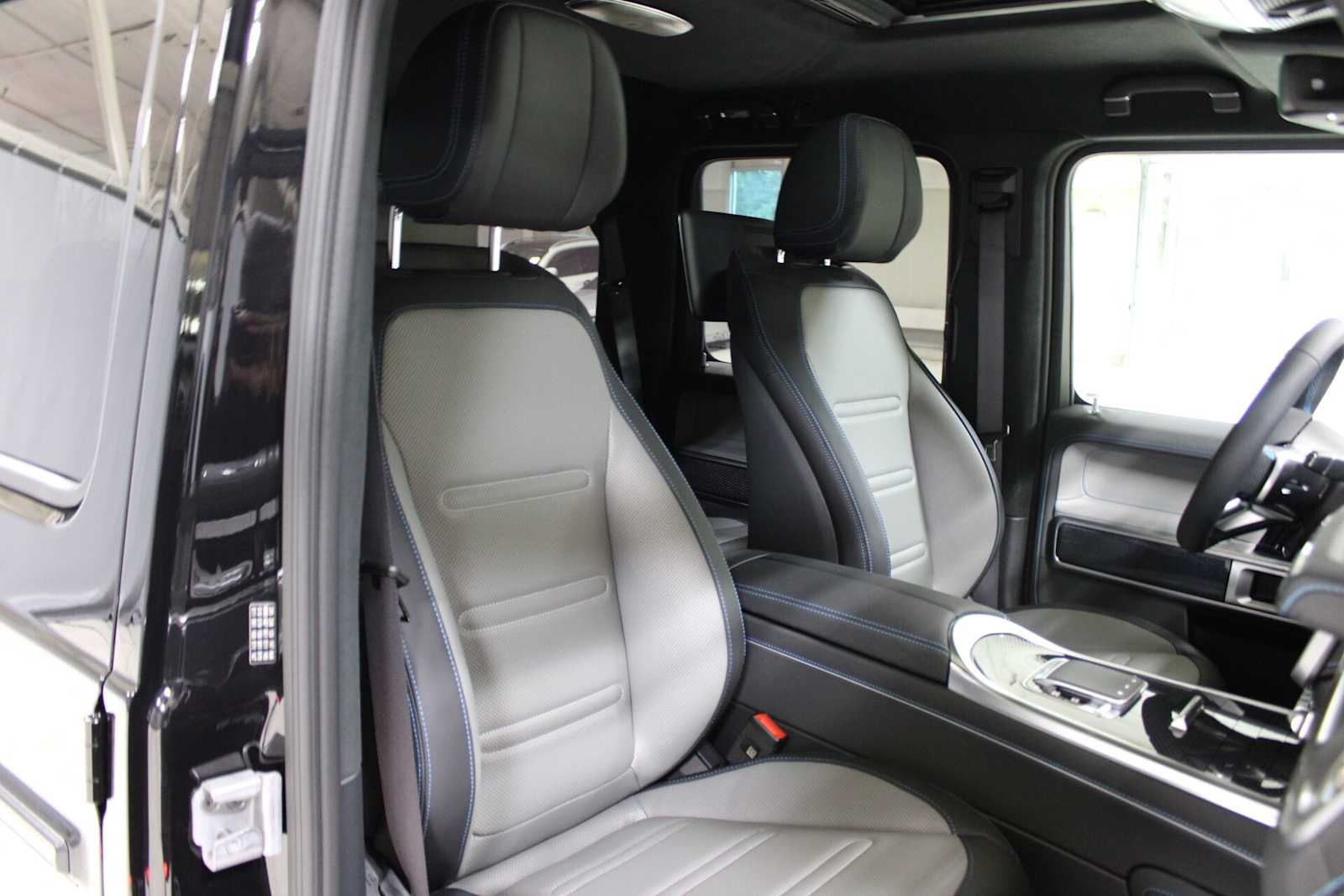 2025 Mercedes-Benz G-Class G 580e