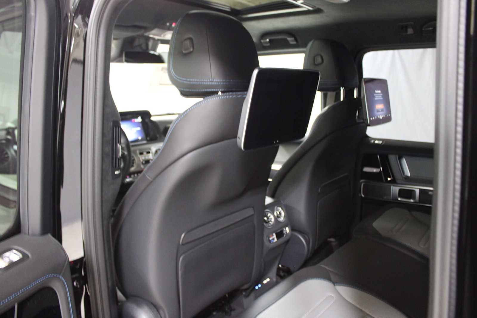 2025 Mercedes-Benz G-Class G 580e