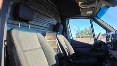 2025 Mercedes-Benz Sprinter 2500 Standard Roof I4 Diesel 144" RWD