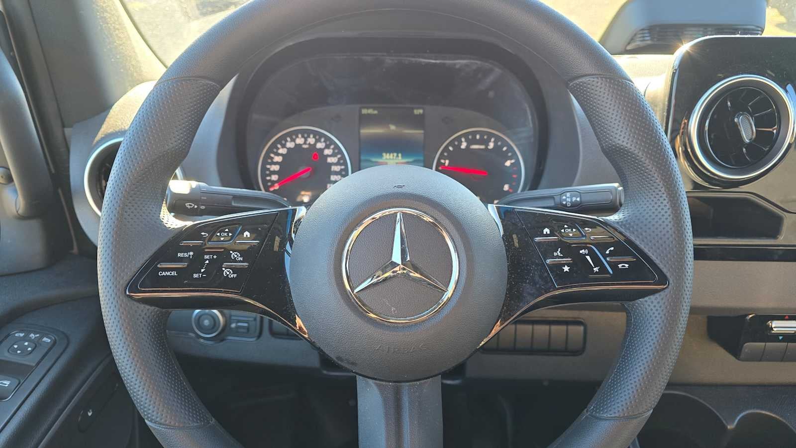 2025 Mercedes-Benz Sprinter 2500 Standard Roof I4 Diesel 144" RWD