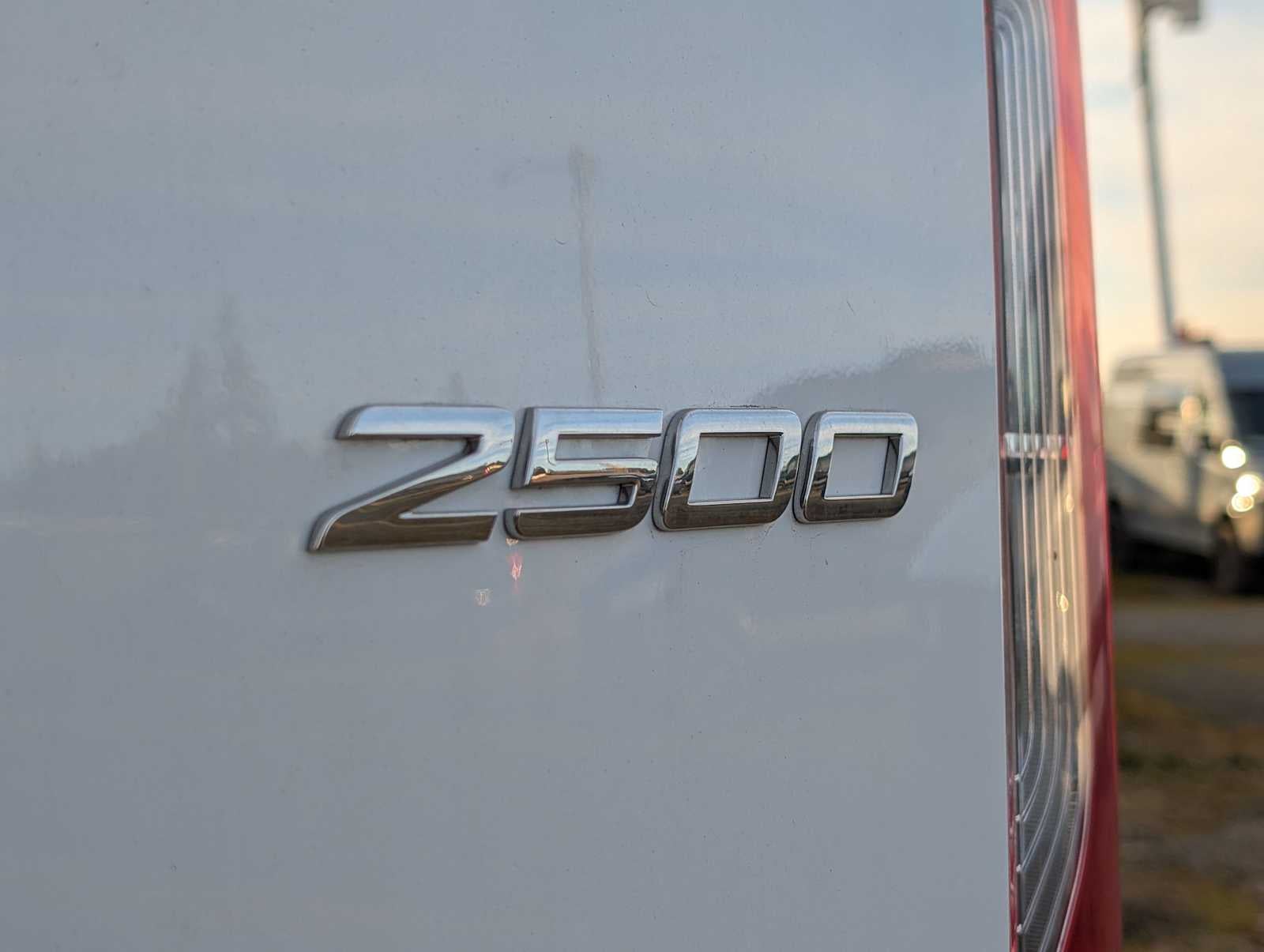 2025 Mercedes-Benz Sprinter 2500 Standard Roof I4 Diesel 144" RWD