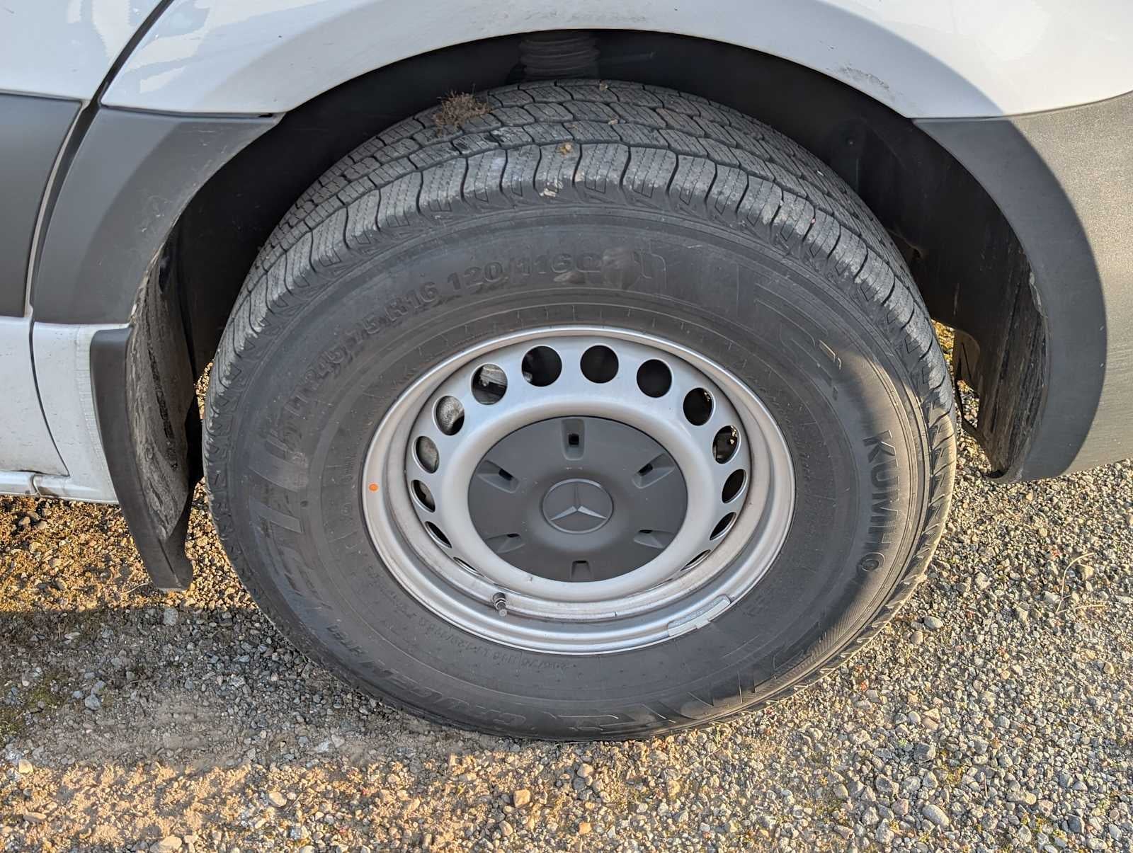 2025 Mercedes-Benz Sprinter 2500 Standard Roof I4 Diesel 144" RWD