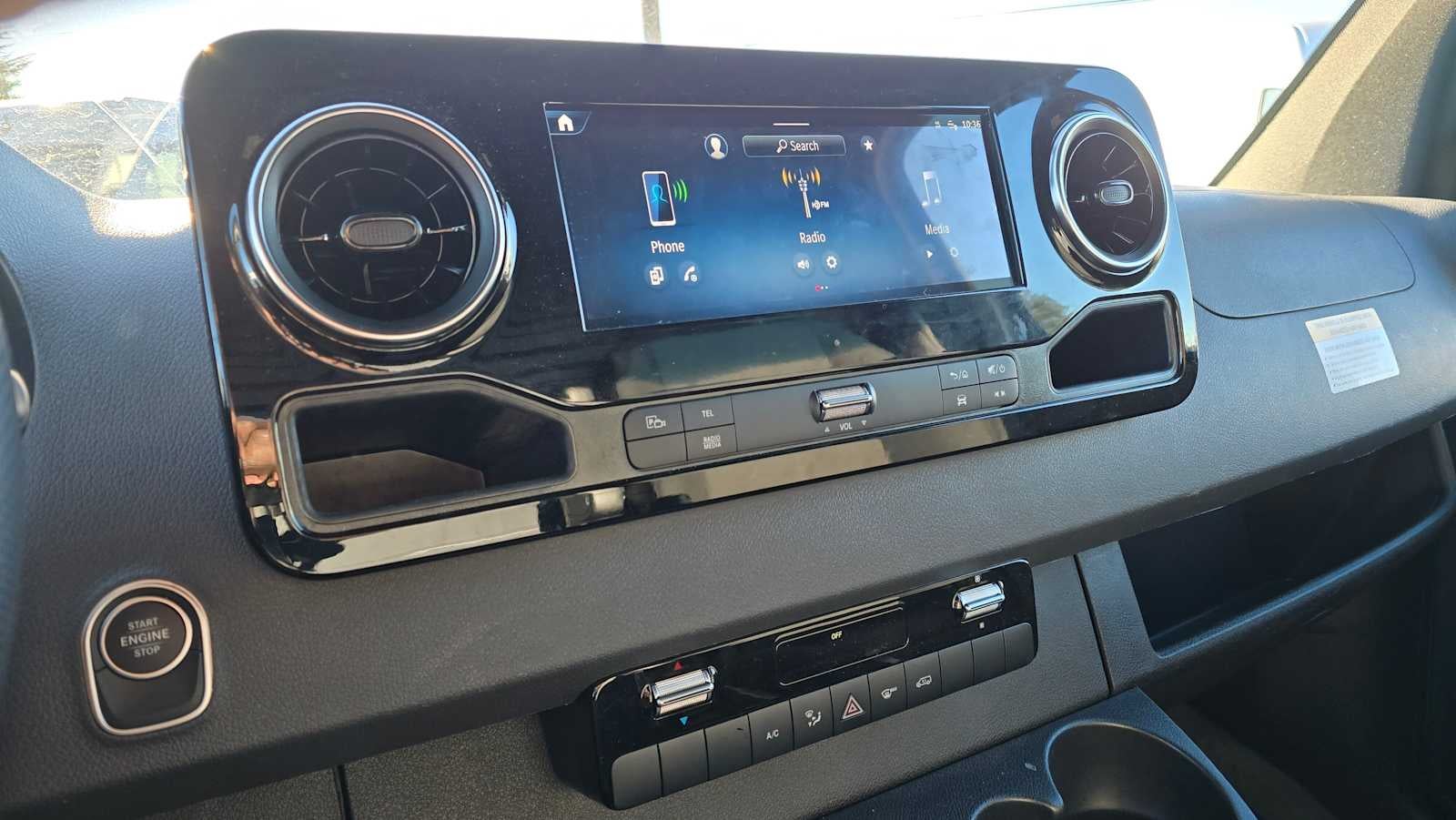 2025 Mercedes-Benz Sprinter 2500 Standard Roof I4 Diesel 144" RWD