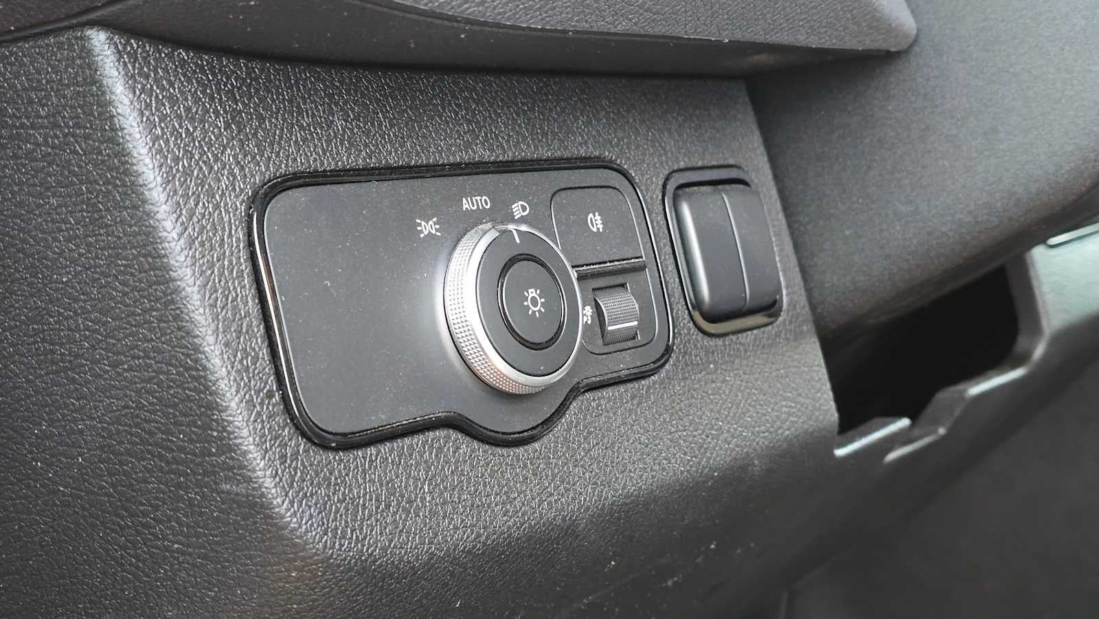 2025 Mercedes-Benz Sprinter 2500 Standard Roof I4 Diesel 144" RWD